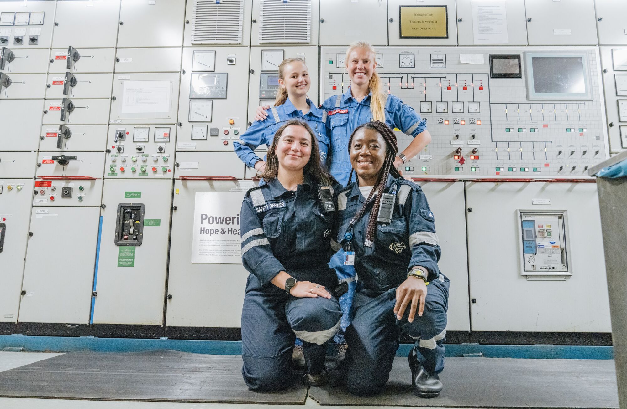 Tuva is part of a technical team that brings together women and men from different countries, professions and stages of their careers